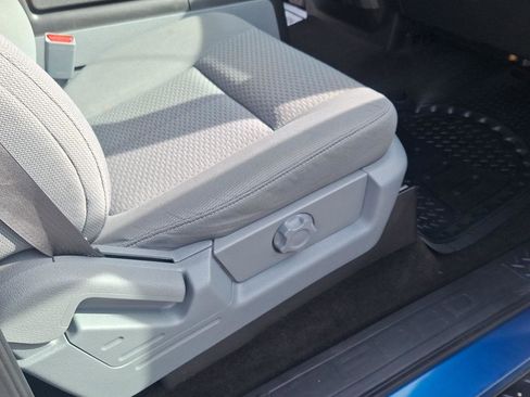 Used 2014 Ford F150 XLT w/ Equipment Group 302A Luxury image 20