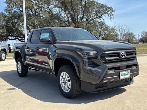 New 2026 Toyota Tacoma SR5 image 5