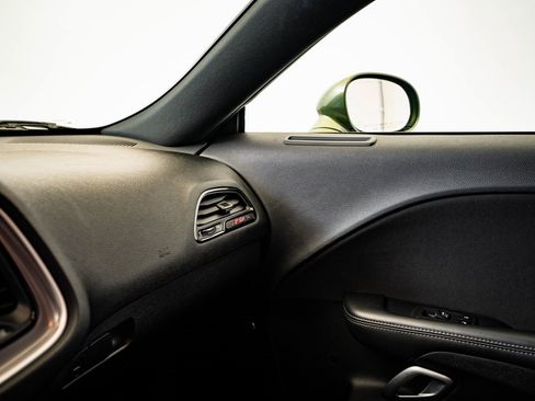 Used 2022 Dodge Challenger R/T Scat Pack image 35