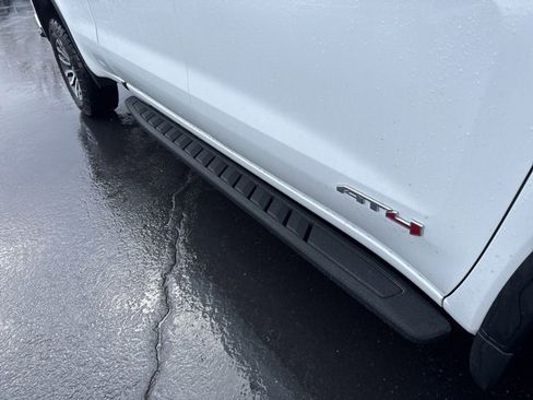 Used 2023 GMC Sierra 1500 AT4 w/ AT4 Premium Package image 10