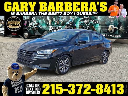 Used 2023 Nissan Versa SV image 1