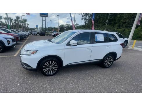 Used 2019 Mitsubishi Outlander SE FWD image 6