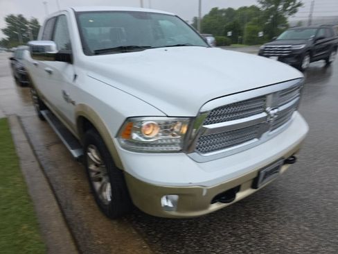 Used 2013 RAM 1500 Laramie Longhorn w/ Convenience Group RWD image 8