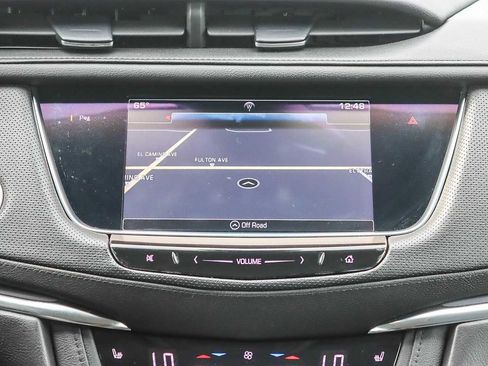 Used 2017 Cadillac XT5 Luxury w/ Driver Awareness Package image 13