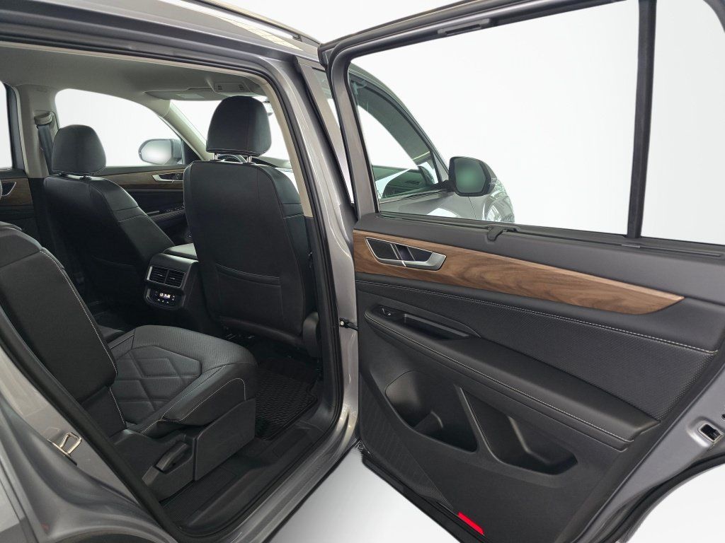 New 2026 Volkswagen Atlas SE AWD/4WD image 38