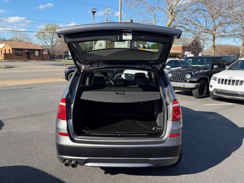 Used 2013 BMW X3 xDrive28i AWD/4WD image 6