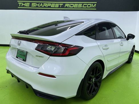 Used 2022 Honda Civic Sport image 10