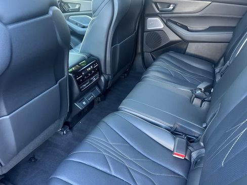 Certified 2026 Acura MDX SH-AWD w/ Advance Package image 12