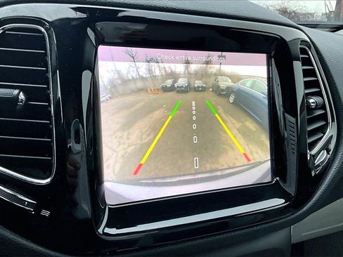 Used 2021 Jeep Compass Limited w/ Sun and Sound Group image 14