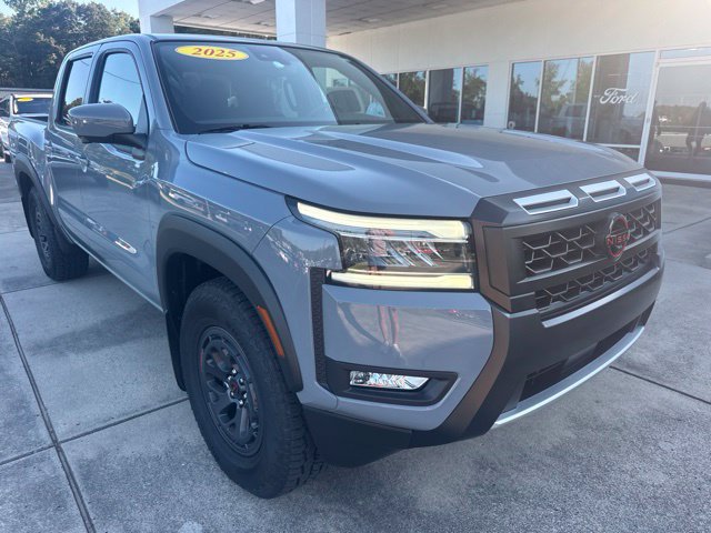 Used 2025 Nissan Frontier Pro-X w/ Pro Convenience Package RWD image 1