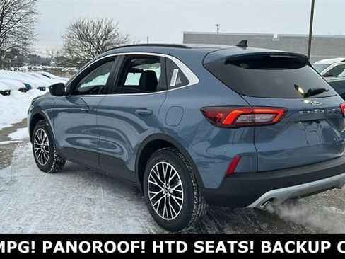 New 2026 Ford Escape SE FWD image 5