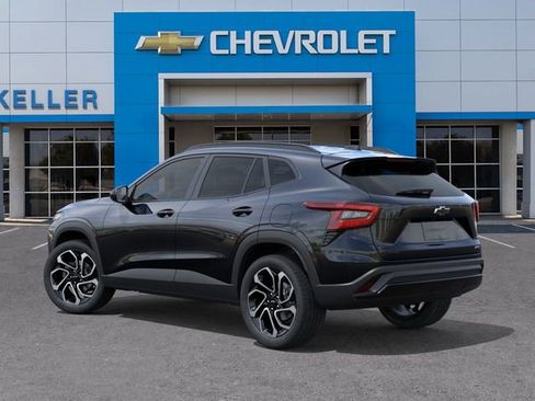 New 2026 Chevrolet Trax RS image 3