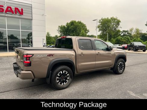 Used 2023 Nissan Frontier PRO-4X w/ Pro Convenience Package AWD/4WD image 15