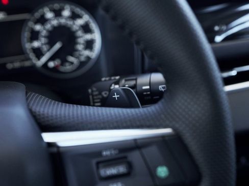 Used 2025 Mitsubishi Outlander SE image 37