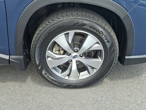 Used 2023 Subaru Ascent Premium w/ Convenience Package AWD/4WD image 8