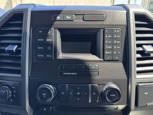 Used 2018 Ford F250 XL w/ Power Equipment Group AWD/4WD image 18