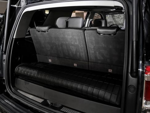 Used 2020 GMC Yukon SLT w/ Open Road Package AWD/4WD image 53