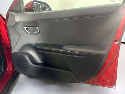 Used 2025 Kia K4 FWD image 30