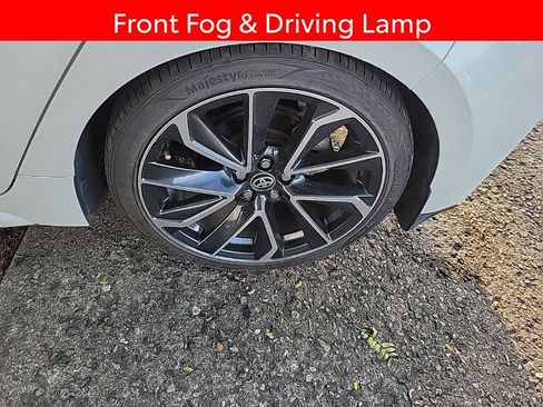 Used 2022 Toyota Corolla XSE FWD image 5