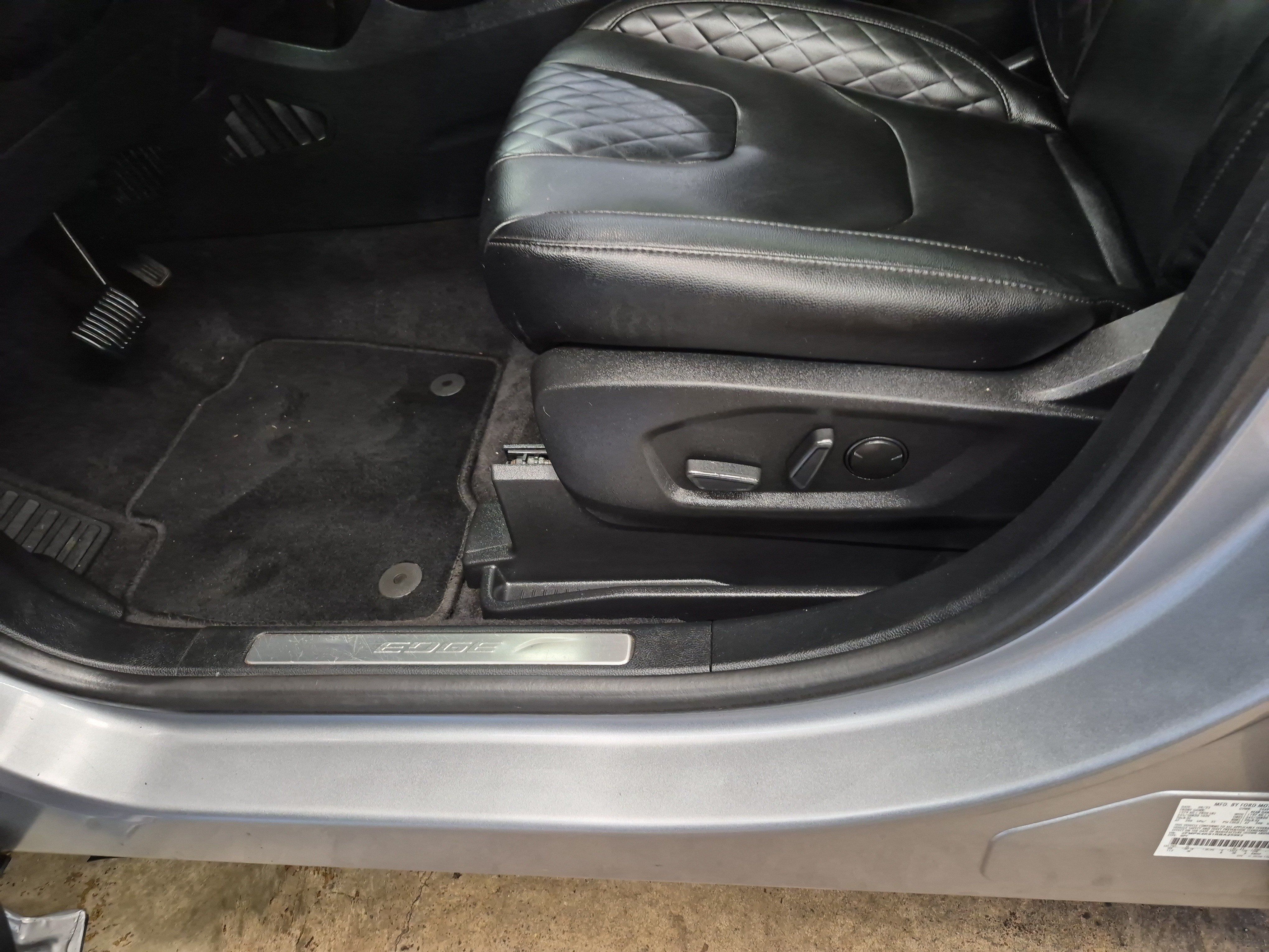 Certified 2024 Ford Edge Titanium AWD/4WD image 13