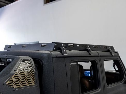 Used 2025 Jeep Gladiator Rubicon w/ Safety Group image 42