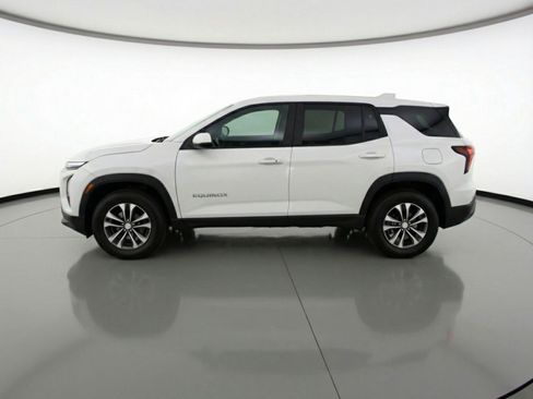 Used 2025 Chevrolet Equinox LT FWD image 5