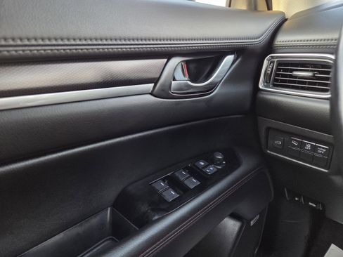 Used 2025 MAZDA CX-5 Carbon Edition image 39