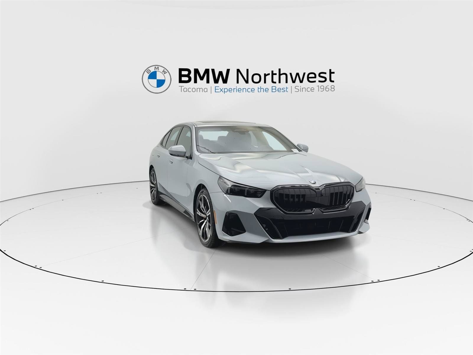 New 2026 BMW 530i w/ M Sport Package RWD image 7