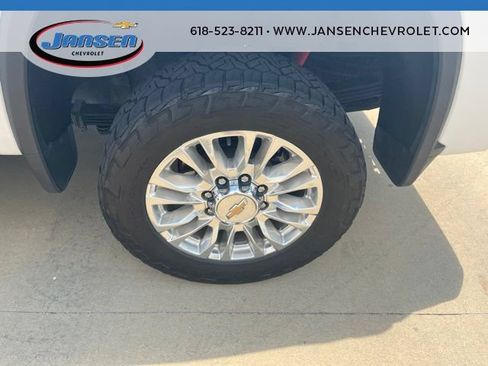 Used 2021 Chevrolet Silverado 2500 High Country AWD/4WD image 9