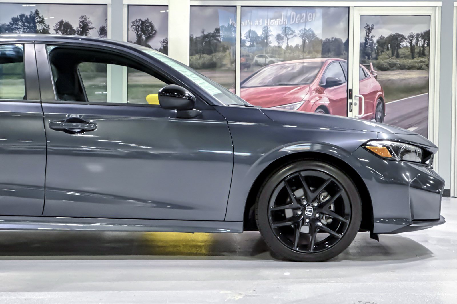 Used 2025 Honda Civic Sport image 33