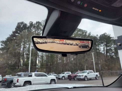 Used 2021 GMC Sierra 2500 Denali w/ Denali Ultimate Package image 16