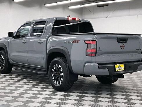 Used 2024 Nissan Frontier PRO-4X w/ Technology Package AWD/4WD image 3