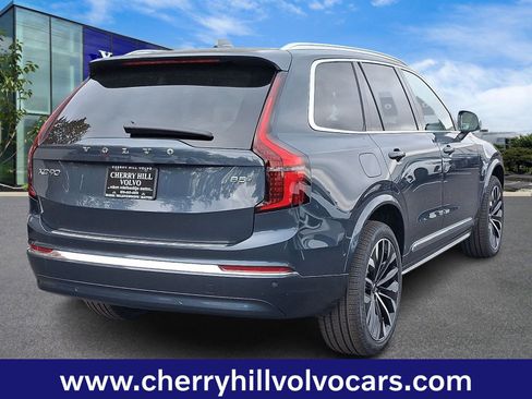 New 2026 Volvo XC90 B5 Ultra w/ Protection Package Premier image 5