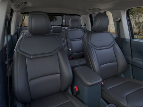 New 2025 Ford Maverick Lariat w/ Black Appearance Package AWD/4WD image 10