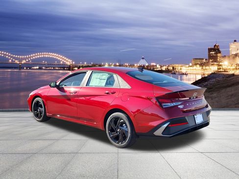 New 2026 Hyundai Elantra Sport FWD image 3