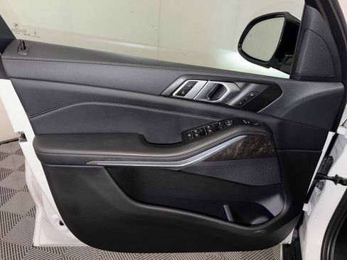 Certified 2023 BMW X5 xDrive40i w/ Premium Package image 11