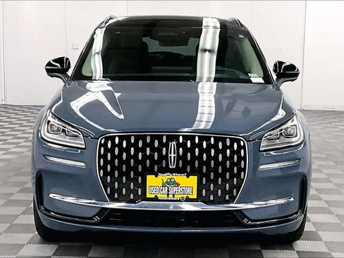 Used 2025 Lincoln Corsair Grand Touring w/ Equipment Group 302A AWD/4WD image 4