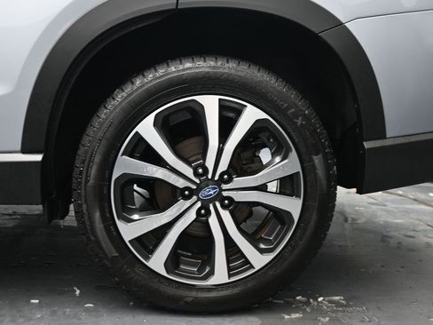 Used 2021 Subaru Forester Limited w/ Popular Package #3 image 12