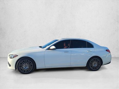 Used 2022 Mercedes-Benz C 300 Sedan image 4