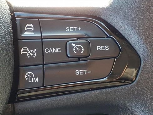 Used 2025 RAM ProMaster 2500 w/ Safety Group image 11