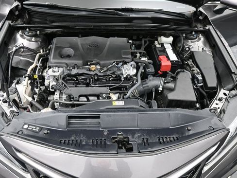 Used 2022 Toyota Camry XSE w/ Carpet Mat Package (TMS) image 14