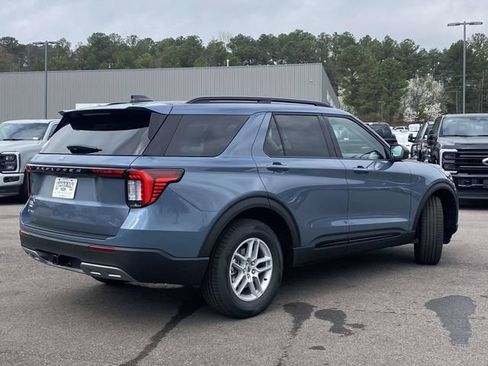 New 2026 Ford Explorer Active w/ Active Comfort Package RWD image 3