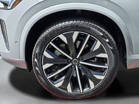 Used 2026 Volvo XC90 B6 Ultra AWD/4WD image 37