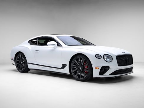 Used 2022 Bentley Continental GT Speed image 9