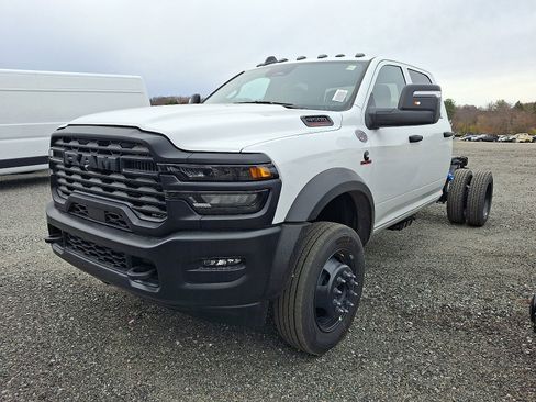 New 2026 RAM 4500 Tradesman image 3