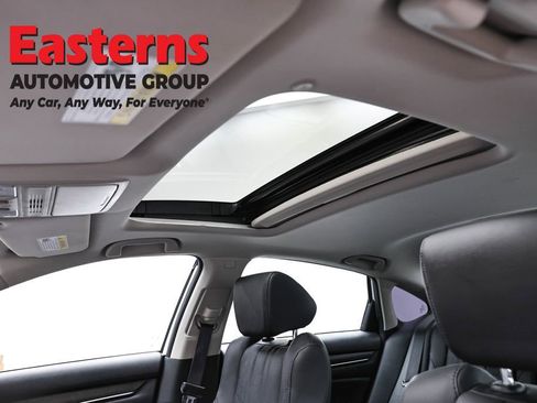 Used 2021 Honda Accord EX-L image 34