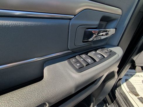 Used 2016 RAM 1500 Big Horn image 11