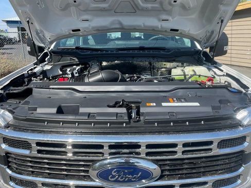 New 2025 Ford F350 XL w/ XL Chrome Package AWD/4WD image 31