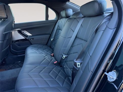 Certified 2026 BMW 750e xDrive w/ Executive Package image 13