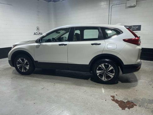 Used 2018 Honda CR-V LX image 3
